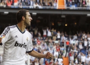 熊猫体育官网入口-浓眉擎天柱，老鹰展翅斩勇士，关键先生的诞生之夜