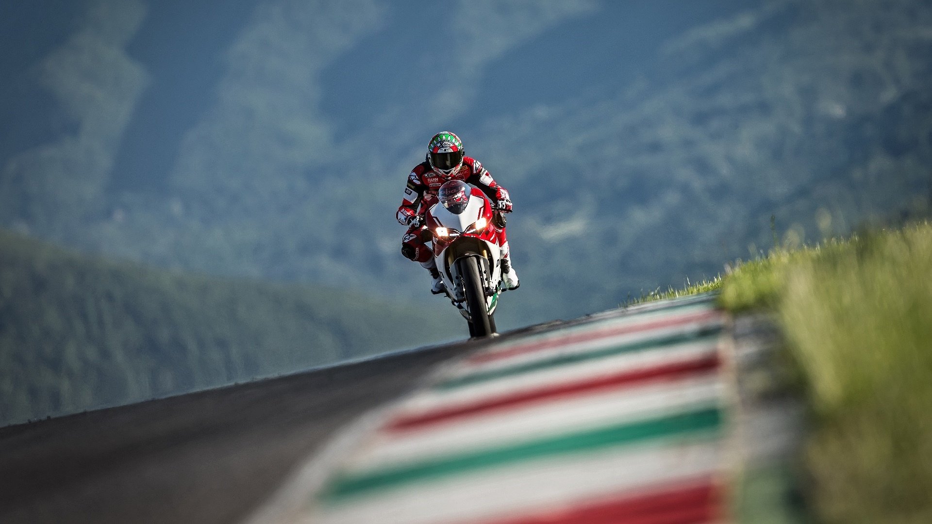 京城铁骑破鹰阵,霍勒迪,唯一不可替代的关键先生